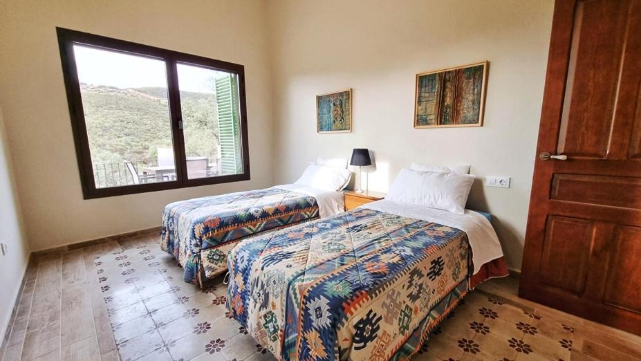 Alojamiento Rural En Aracena. Finca El Rehilete Buitenkant foto